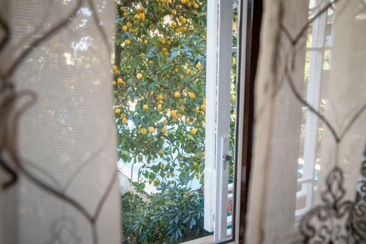 Il Quadrifoglio Sorrento Villa ภายนอก รูปภาพ